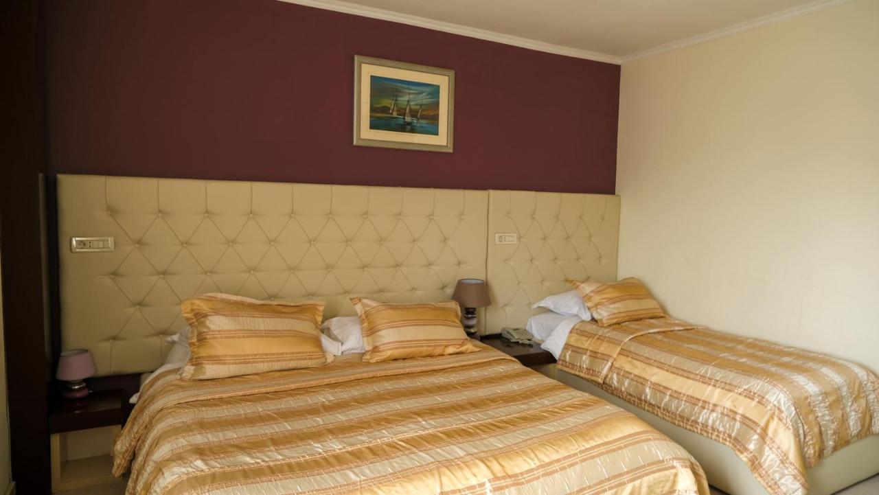 Hotel Consul Split Exterior photo